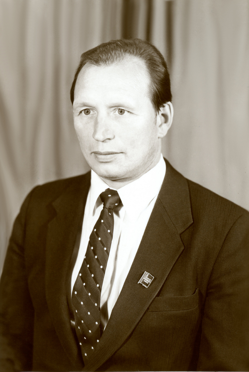 Краденов С.А. в 90-е годы 